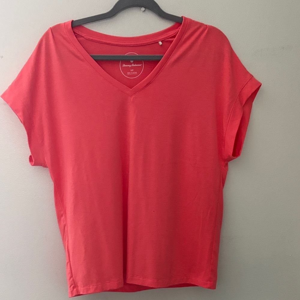 Tommy Bahama Red V-Neck Short Sleeve Top